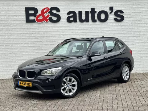 BMW X1 SDrive18i Cruise control Climate control Navigatie Stoelverwarming