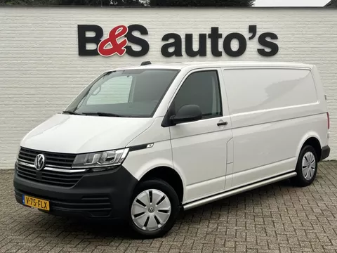 Volkswagen Transporter 2.0 TDI L2H1 28 Automaat Carplay Cruise PDC V+A DAB Airco Trekhaak