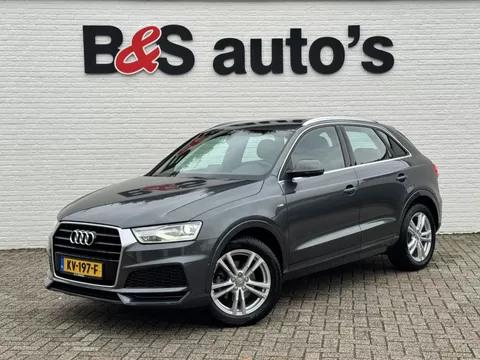 Audi Q3 1.4 TFSI CoD 3x S-line Climate Cruise Navi Keyless entry Bi-Xenon Parkeersensoren V/A