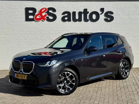 BMW X3 30e xDrive PHEV Fabrieksgarantie mei 2028 SOH 99% Clima Cruise Head-Up Stoelverwarming/ koeling Apple / Android 360 camera