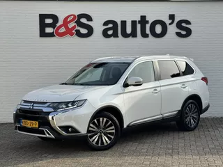 Mitsubishi Outlander 2.0 2WD Limited Automaat 7P Full-LED Achteruirijcamera Navi Cruise Control Apple Android Stoelverwarming
