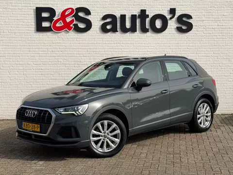 Audi Q3 35 TFSI S Line Pro Line Climate control Cruise LED Stoelverwarming Apple / Android Navi PDC voor/achter