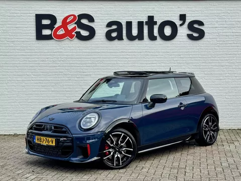 Mini Mini 2.0 JCW John Cooper Works XL Adaptive cruise Climate Cruise Pano 360 camera Navi Apple / Android Stoel-/stuurverwarming