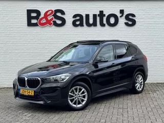 BMW X1 sDrive 1.8i High Executive Head Up display Climate Cruise Pano Leer Navi PDC voor en achter