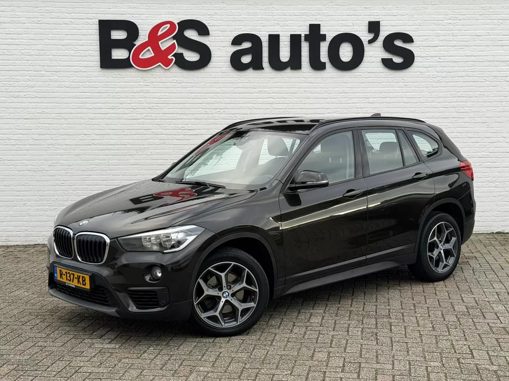 BMW X1 SDrive18i Automaat Clima Cruise Navi Pdc V+A Stoelverwarming Elek. A-klep