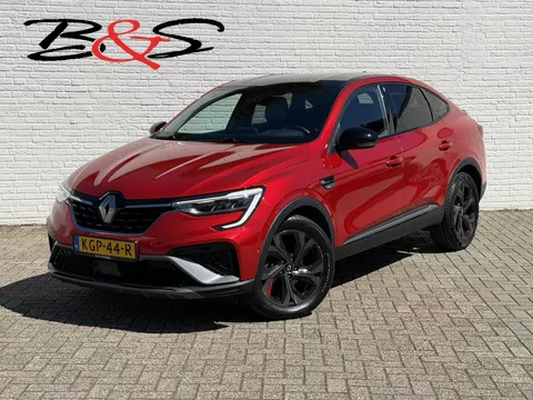 Renault Arkana 1.6 E-Tech Hybrid R.S. Line Camera + PDC Stoel-Stuur verwarming Carplay Navigatie Elektrische stoelen