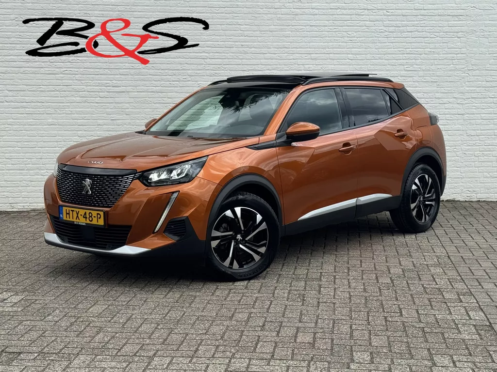 Peugeot 2008 1.2 PureTech Allure Automaat Led Panorama 360 Camera Trekhaak afn. Carplay Cruise