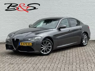 Alfa Romeo Giulia 2.0T Sprint Leder elektrisch+verwarmd Stuurverw Camera Carplay