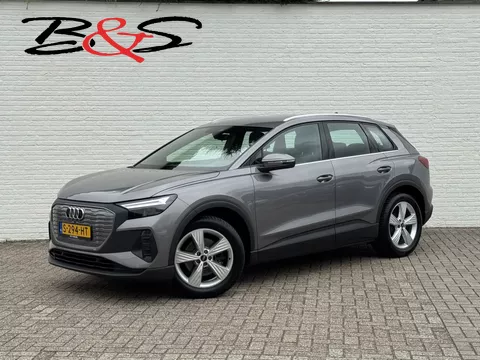 Audi Q4 e-tron 35 Launch edition 55 kWh SOH 91% Navi Carplay Leder Stoelverw All-Season banden PDC V+A Clima