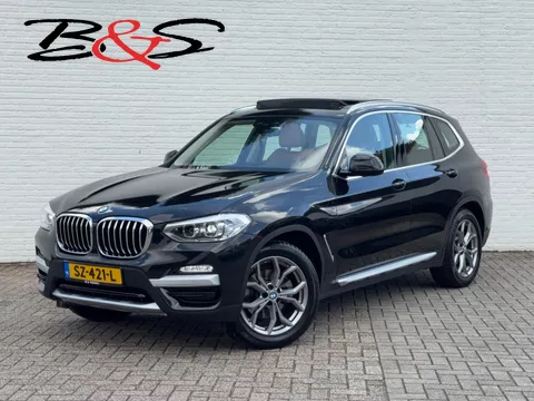 BMW X3 XDrive20i High Executive Pano Trekhaak clima Automaat Lederbekl 4WD