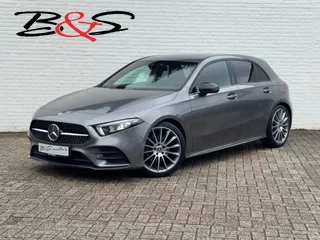 Mercedes-Benz A-klasse 200 AMG Sfeer Camera Clima Navi Stoelverwarming 19"Multispoke velgen Sportonderstel