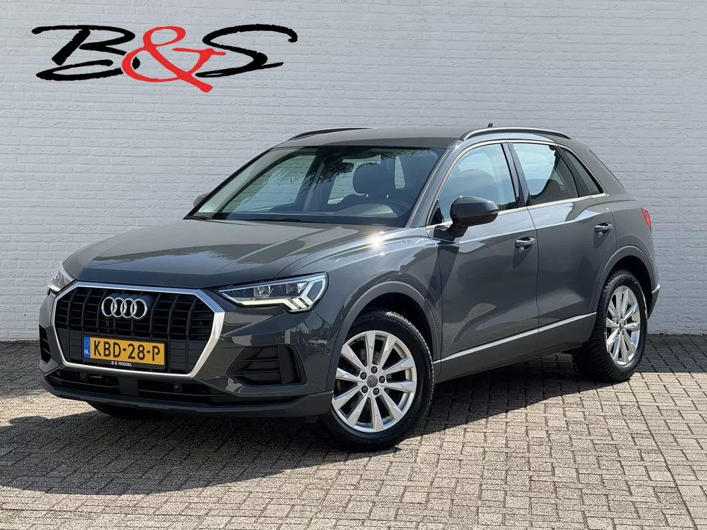Audi Q3 35 TFSI S Line Pro Line Climate control Cruise LED Stoelverwarming Apple / Android Navi PDC voor/achter