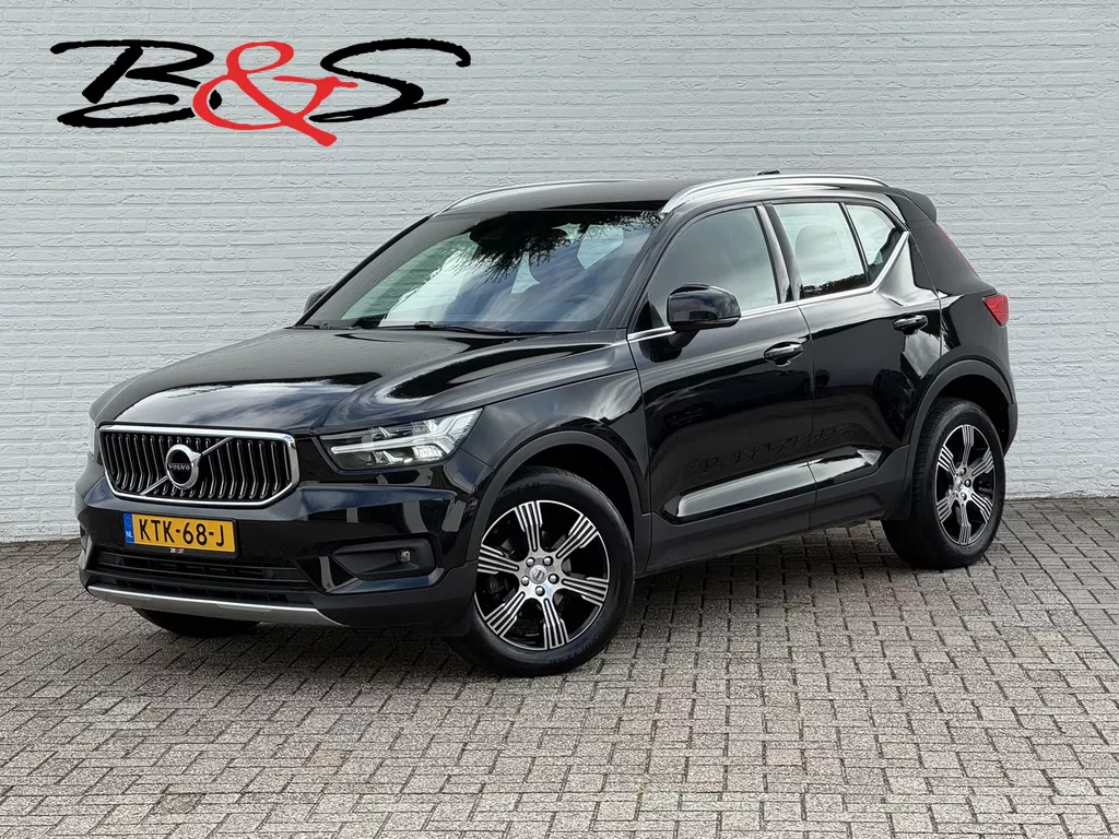Volvo XC40 1.5 T2 Inscription Trekhaak Adaptive cruise Camera CarPlay Navigatie Elektrische klep
