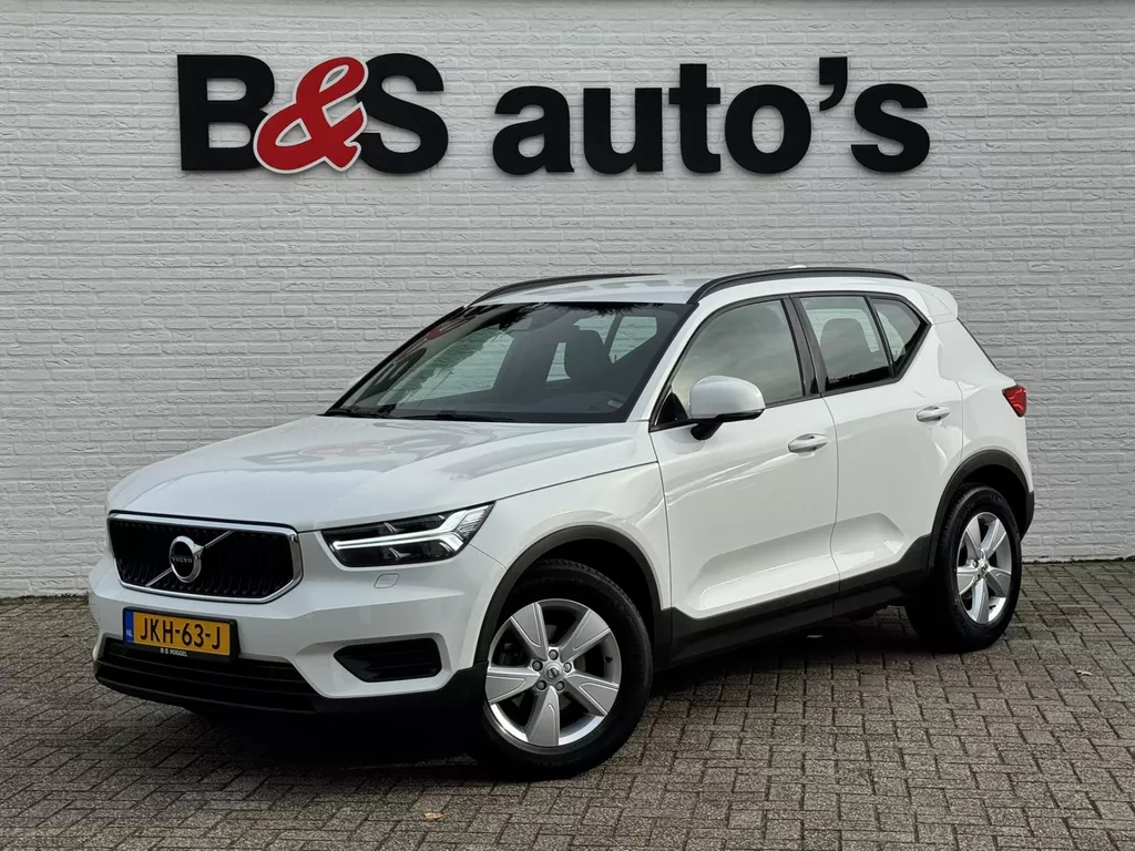 Volvo XC40 1.5 T3 Adaptive cruise Climate control Stoelverwarming Navigatie LED koplampen parkeersensor achter