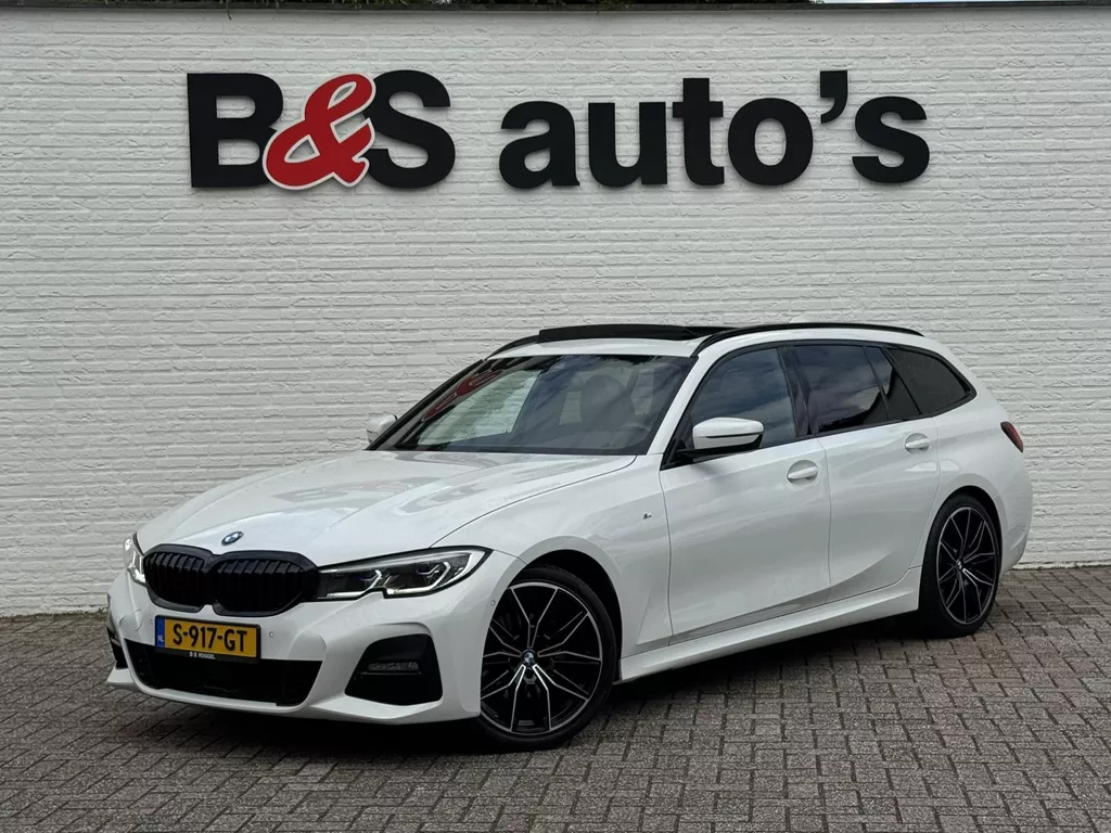 BMW 3-serie Touring 320i High Exec. M-Sport individual Sfeer Leder Camera Carplay Trekhaak Led